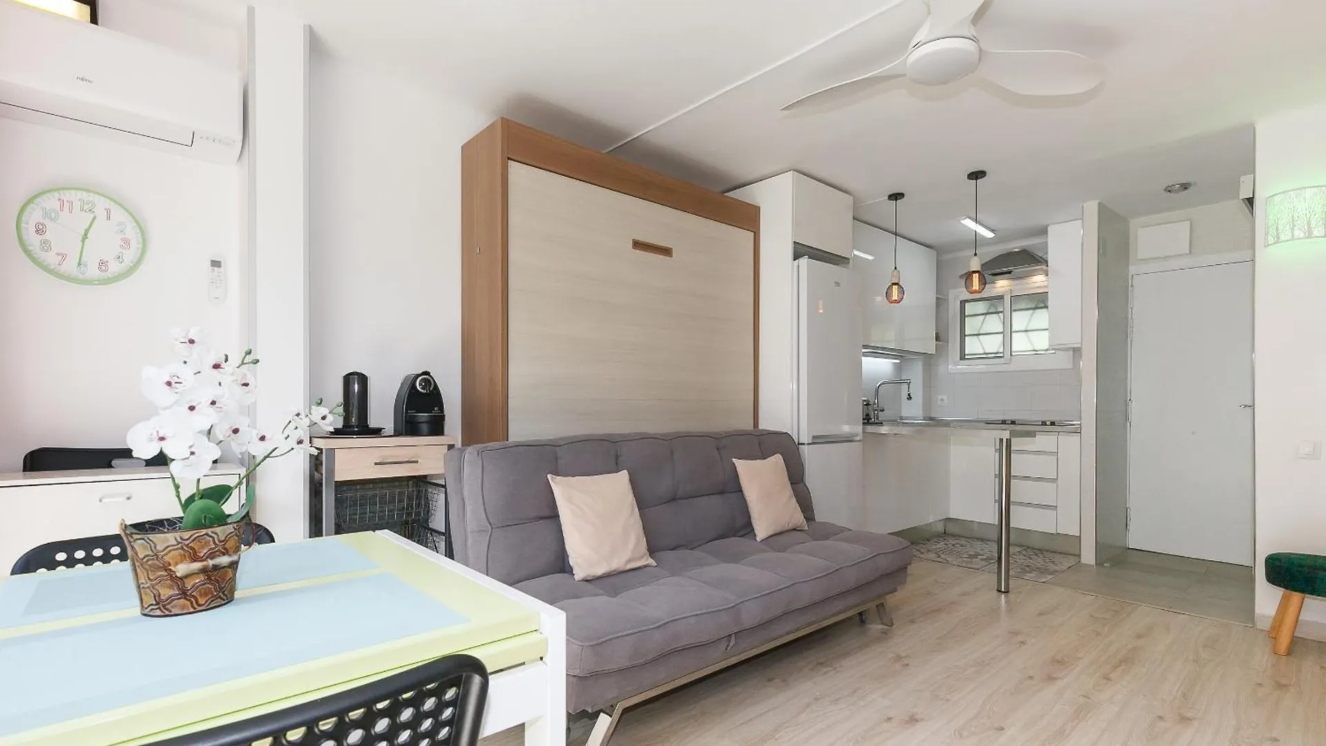 Uhc Reus Camp I Mar Apartment Salou